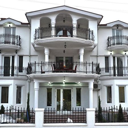 Villa Bella Boutique Hotel Кавадарци Экстерьер фото
