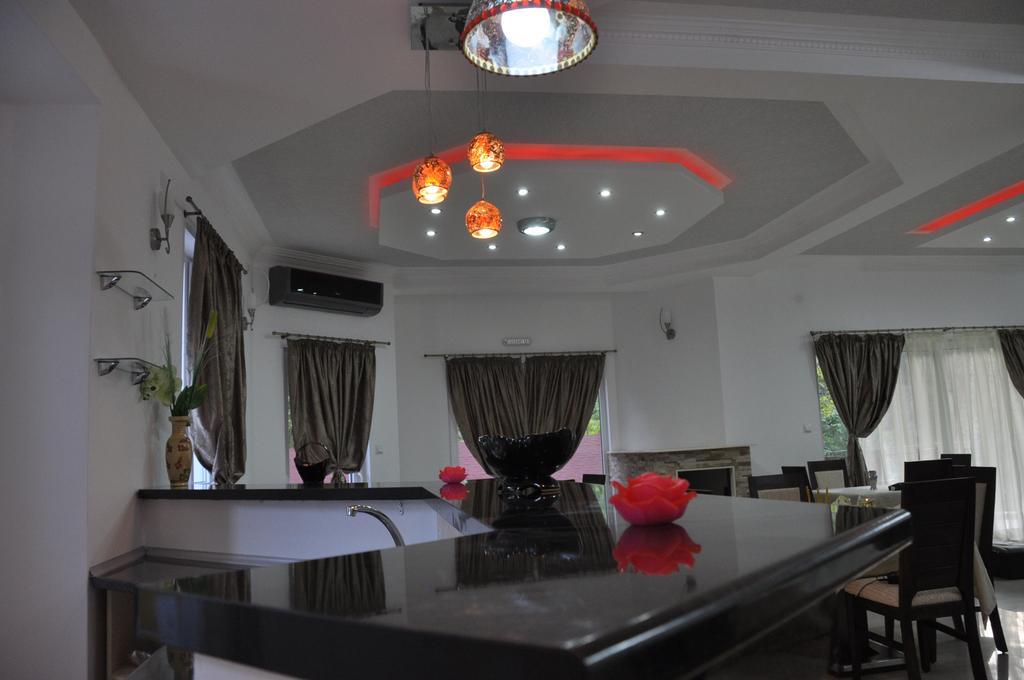 Villa Bella Boutique Hotel Кавадарци Экстерьер фото